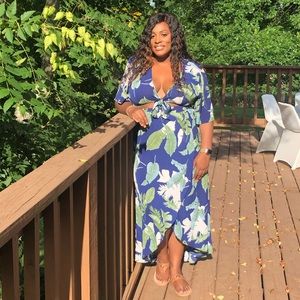 Plus Knot Front Cutout Midriff Tropical Dress